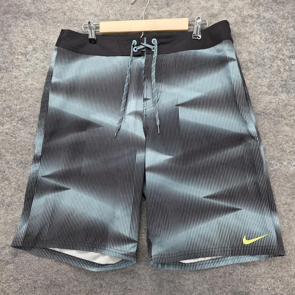 Nike Board Shorts Mens 34 Blue Striped Lined Drawstring Back Pocket Quick Dry
